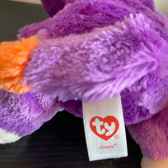 Beanie Boo Grapes - Picture 3 of 3